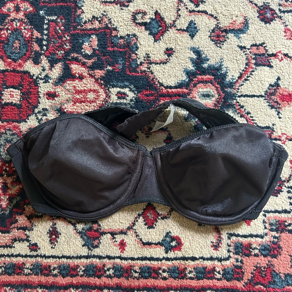 ❤️Black Strapless Bra Size 34 B